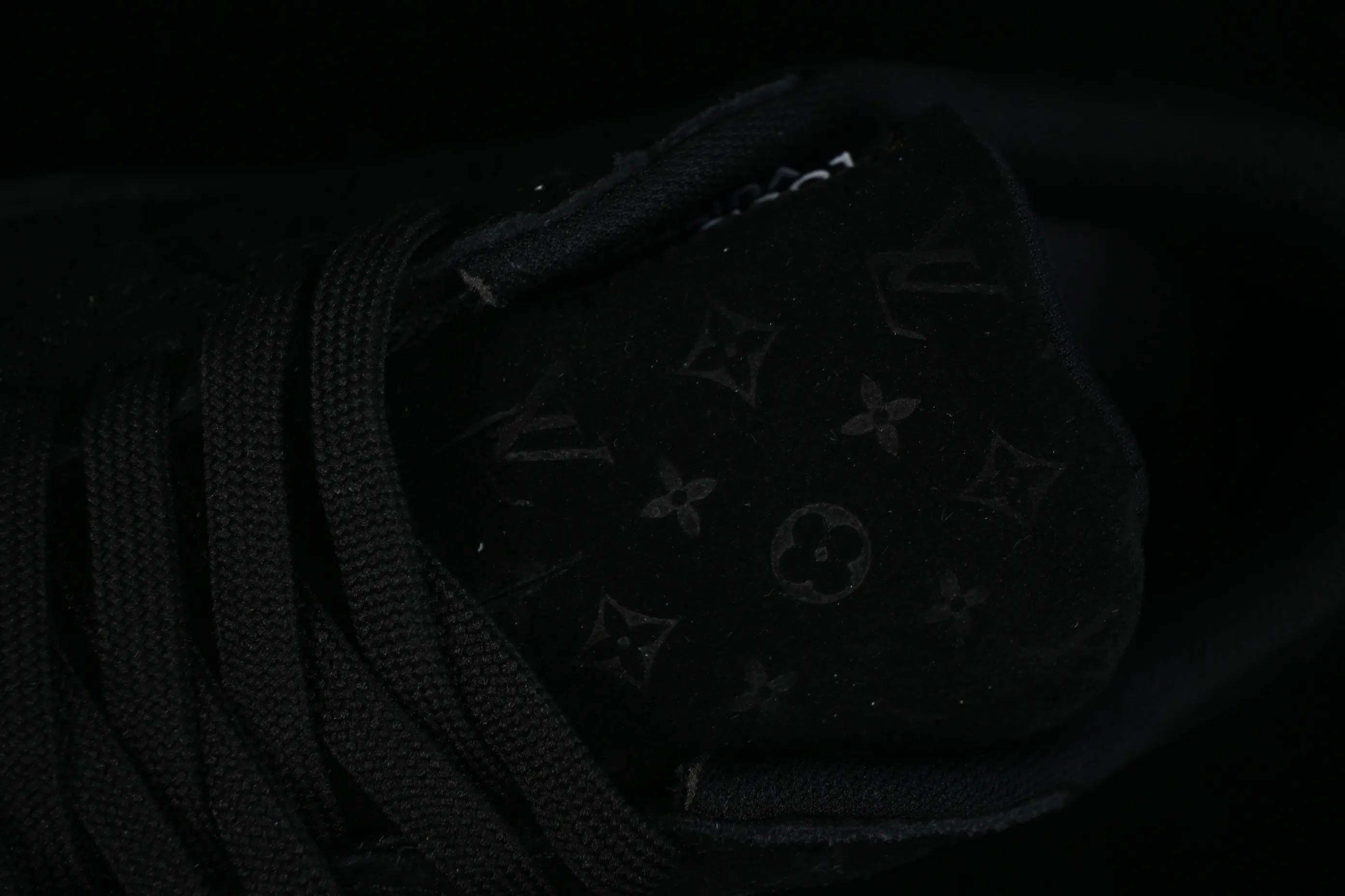 All categories Air Jordan Jordan series basketball shoes Air Jordan 1 Low LV x Travis Scott x Air Jordan 1 Low OG AJ1 Joe 1 undercut low top 1A9VD7